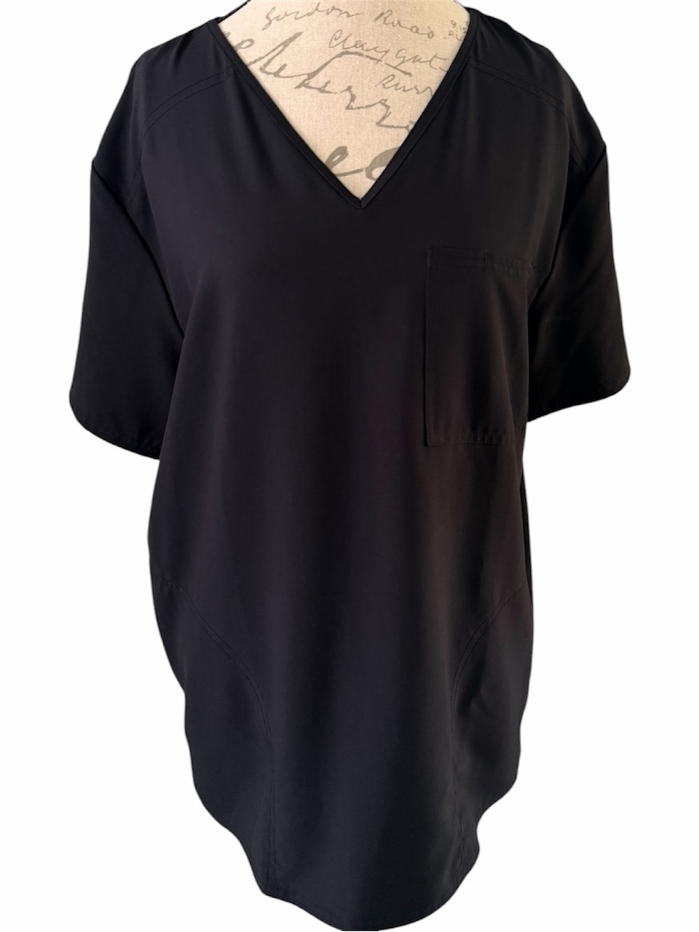 SCRUBSTAR Premium Black V-Neck Scrub Top Short Sleeve – Size L